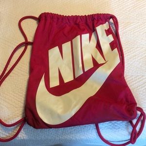pink nike draw string bag